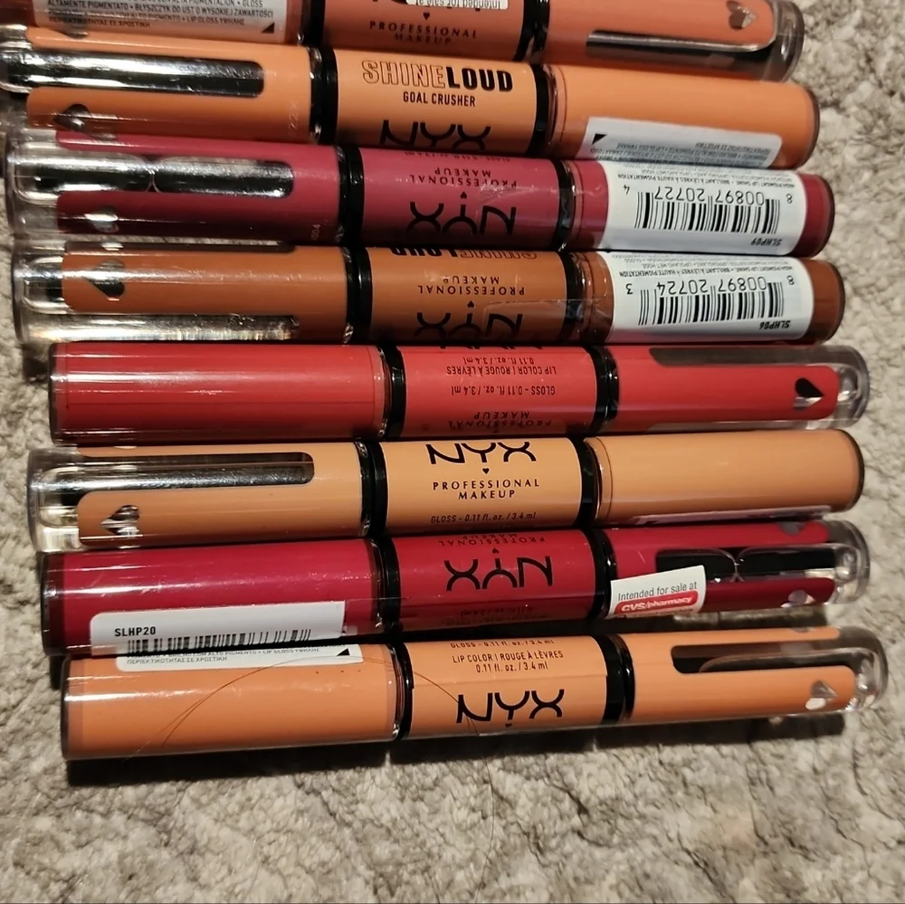 LIPSTICKS GALORE! - Picture 10 of 14